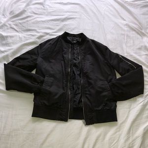 FOREVER 21 BOMBER JACKET
